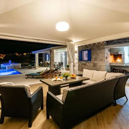 Charming With Pool