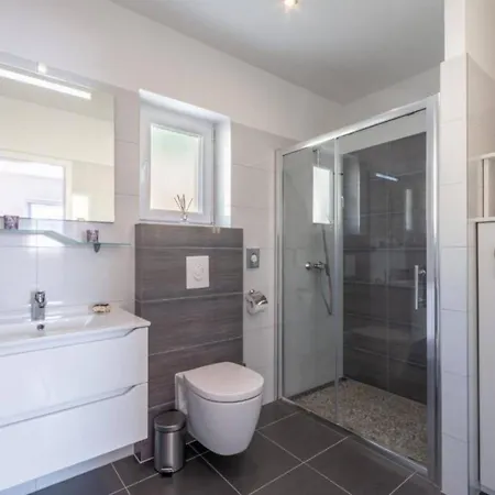 Charming With Pool Villa *